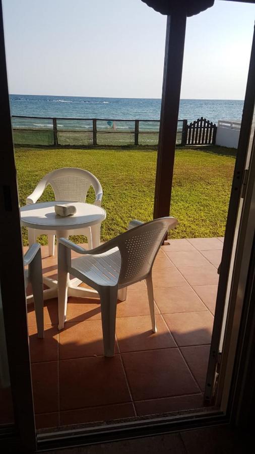 Panorama Beach House, 5 Meters To The Sea Perivolia Eksteriør bilde